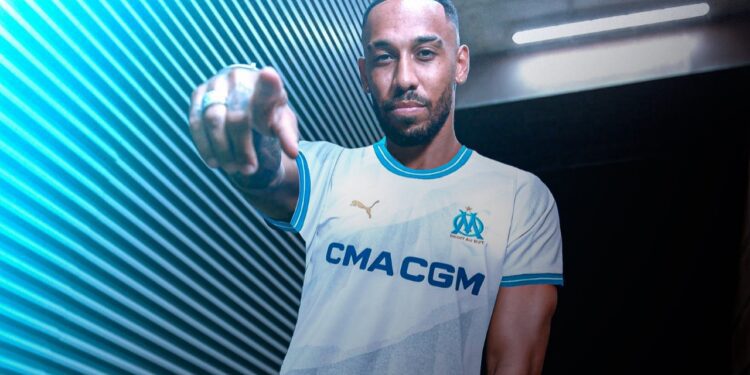 Pierre-Emerick Aubameyang to join Marseille.